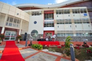 Intérieur de la médiathèque de Rivière-Salée - Martinique - Mairie de Rivière-Salée
